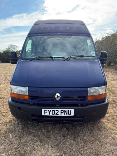 Renault master horse box - renault,
