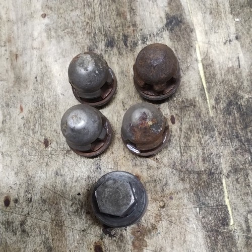 Locking wheel nut set - nut, jaguar