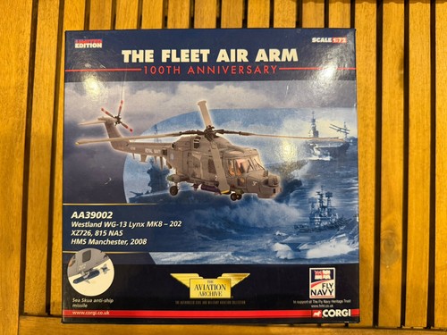 Westland lynx helicopter - lynx, corgi