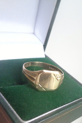 Gold signet ring 9ct - signet,