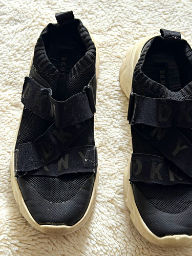Dkny black low top hook - low,