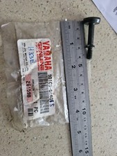 Yamaha XT350 TT250 XJ550 XJ650 XJ750 XT250 TT350 Cam Cover Bolt