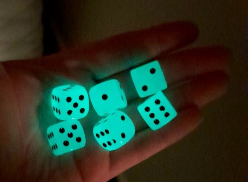 Glow the dark dice - the,