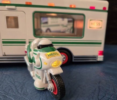 Vintage 1998 hess - vintage, recreational