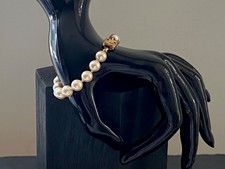 c. 1970s MONET Glass Pearl