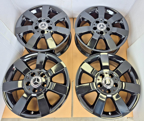 Genuine black mercedes b - genuine,
