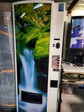 Vendo V189 Can Machine