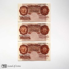 ENGLAND: 3 x 10 Shillings Banknotes with Consecutive Serial Numbers.