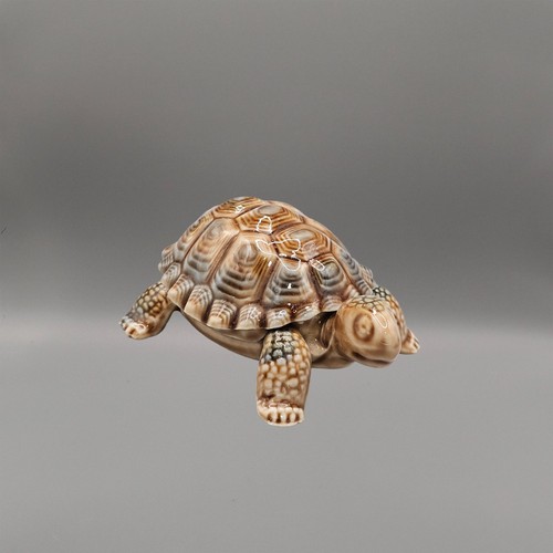 Vintage wade porcelain - wade,
