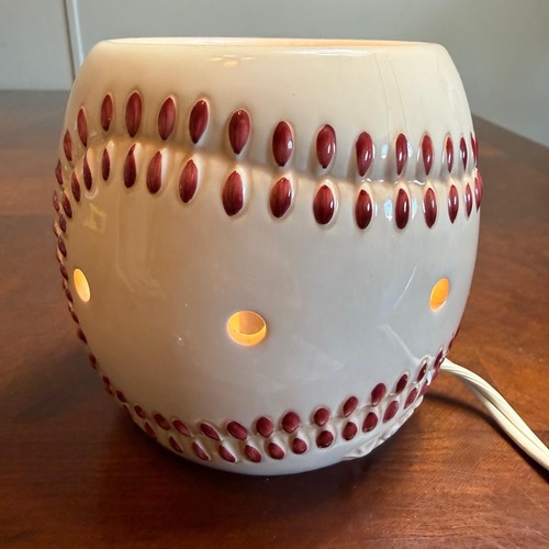 Scentsy baseball wax - wax, warmer