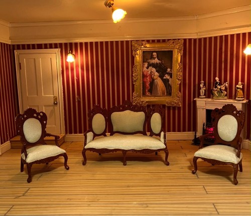 Jiayi dolls house - dolls, furniture
