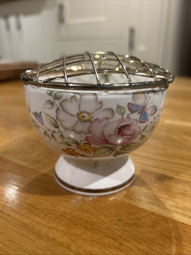 Rare longton hall porcelain - rare,