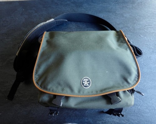 Crumpler long schlong camera - crumpler,