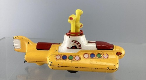 Corgi toys 803 the beatles - corgi,