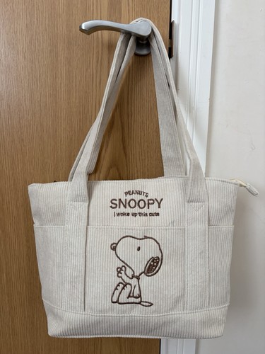 Peanuts snoopy license - snoopy,