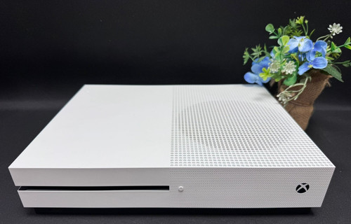 Xbox one console - one,
