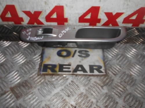 Bfd017397 2013 mitsubishi - 2013, l200