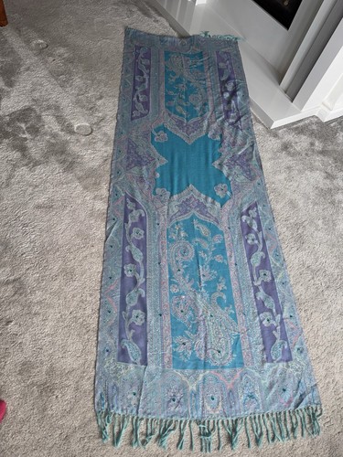 Pastel blue diamante paisley - pastel,