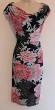 ? M&CO SIZE 18 Beautiful Ladies Black Floral Patterned Dress Ref C