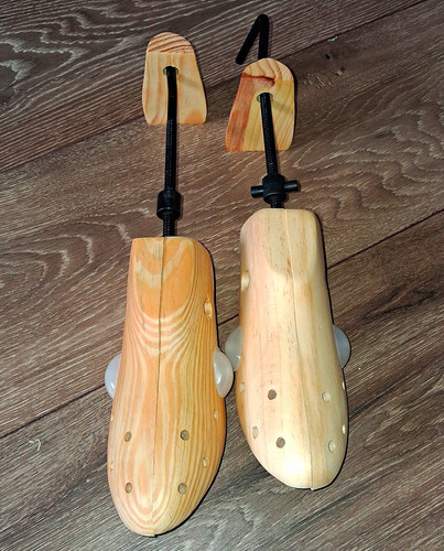 Adjustable wooden shoe - &, boot