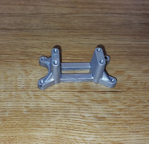 Traxxas maxx engine mount - maxx,