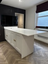 Quartz worktop (Island/Breakfast Bar) with kitchen units