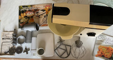 Kenwood Chef A901E vintage food Processor, with mincer , beater and whisk, work 