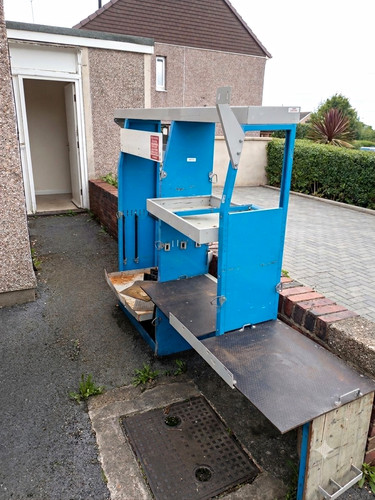 Blue metal van racking - blue, ex