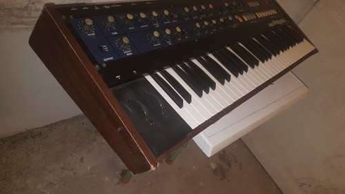 Korg polysix synthesizer - korg,