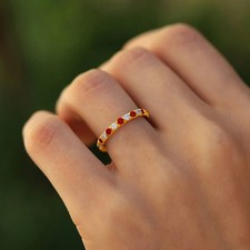 Lab Grown Diamond & Natural