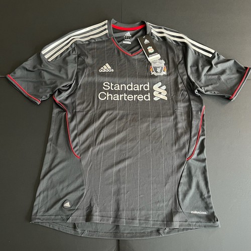 Bnwt original adidas liverpool - original,