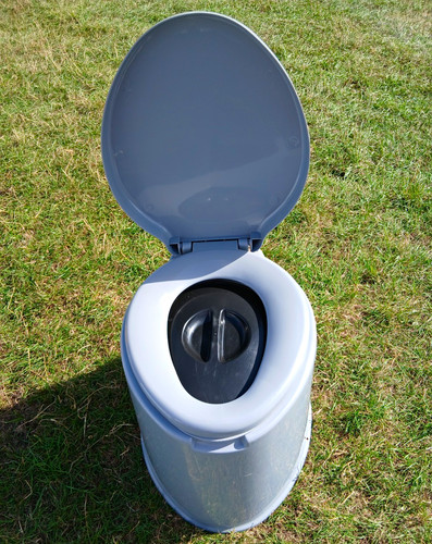Portable compact flush - no,