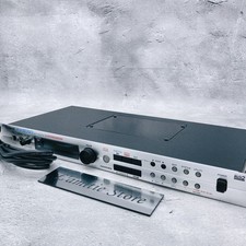 Roland XV-5050 Synthesizer