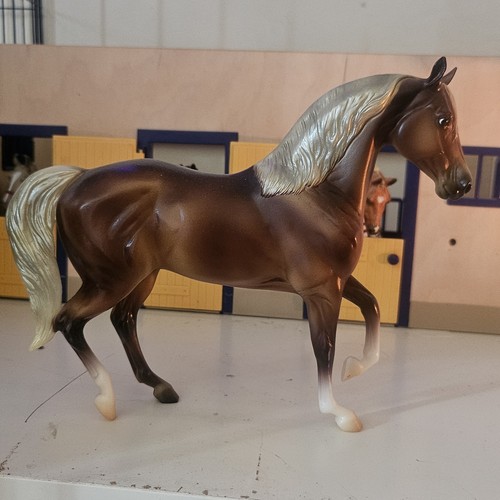 Breyer horse classic - breyer, chestnut