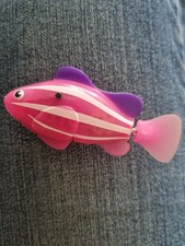 Zuru Robo Fish Pink Swims In Water