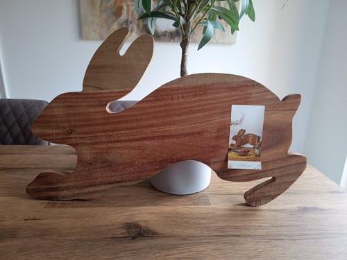 Bunny rabbit wooden chopping - rabbit,