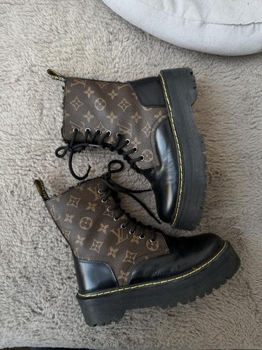 Women martens boots - women,