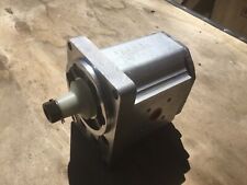 GENUINE JCB VM651 HYDRAULIC MOTOR P/N 4020/21046