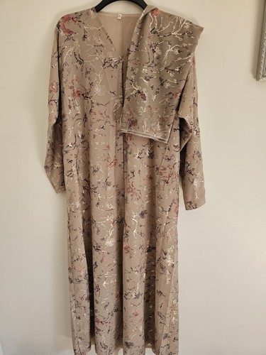 Stunning printed abaya from - stunning,