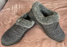 Brand New Skechers BOBS