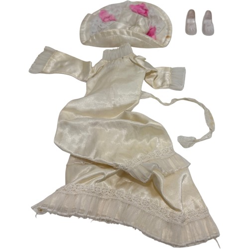 Vintage sindy wedding - vintage,