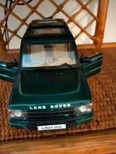 DIE CAST LANDROVER MODEL 1:18
