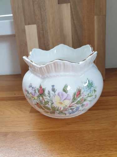 Aynsley china wild tudor - aynsley,