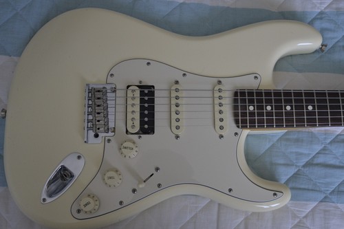 Fender stratocaster - fender,
