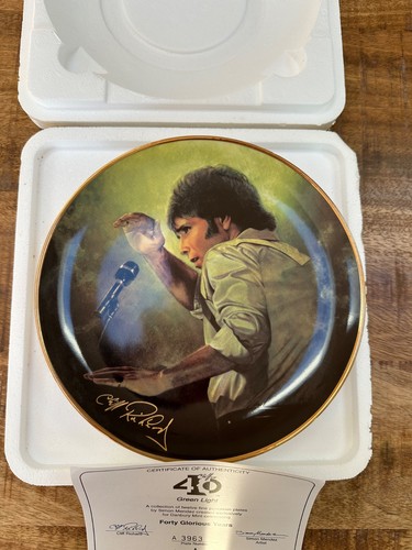 Cliff richard porcelain plates - richard,