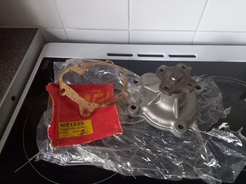 Water pump for - opel, vauxhall