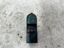 WINDOW SWITCH VAUXHALL ASTRA H MK5 2006 NSF PASSENGER SIDE FRONT 13228709