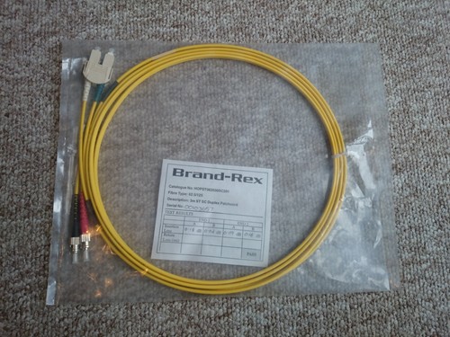 Fibre optic patch cable lead - fibre,