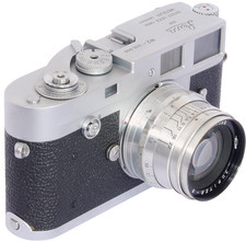 Leica M2 35mm rangefinder camera made by LEITZ in 1958 + Jupiter-8 + Jupiter-12