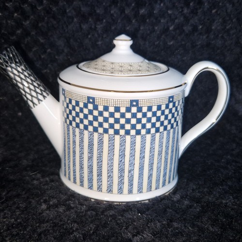 Wedgwood samurai design small - design,